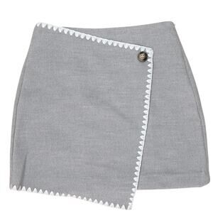 NWT PRE-FALL 2025! COMMENSE lt. gray felt mini skirt white…